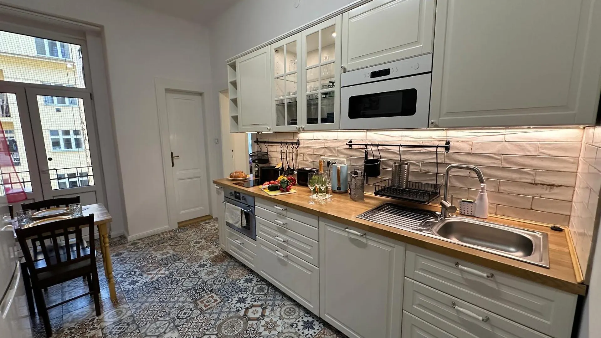 Karlin Oasis 2-Bedroom Apartment Πράγα